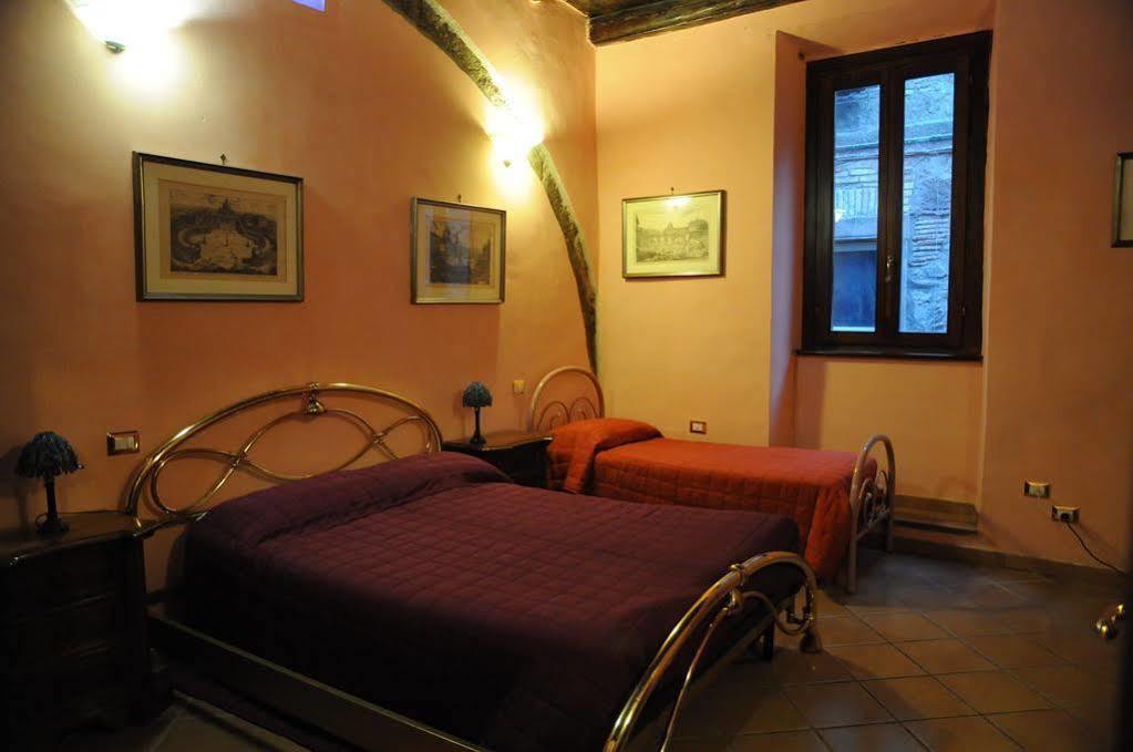Bed and Breakfast Al Cardinale à Viterbe Extérieur photo